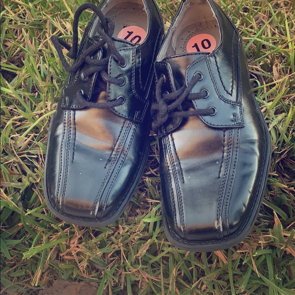 Boys dress shoes